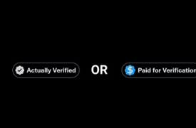 此扩展程序告诉您谁为 Twitter 上的蓝色复选标记付费