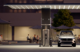 梅赛德斯推出自己的电动汽车高速充电网络