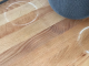 新 HomePod 仍会在成品木材表面留下环纹