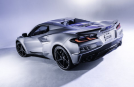 2024 Chevy Corvette E-Ray：剖析首款混合动力 AWD Vette