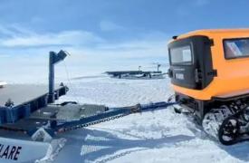 南极洲唯一用于关键升级的电动探索车